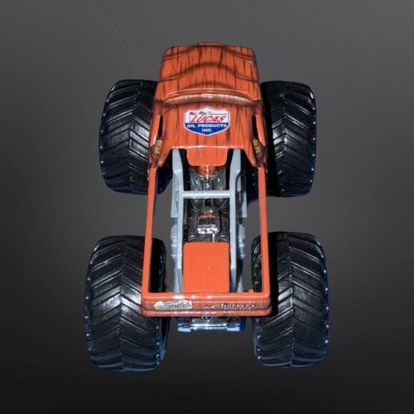 Hot Wheels Brutus Brown Monster Jam Lucas Oil Die Cast Monster Truck 1:64 A27 - Picture 6 of 8